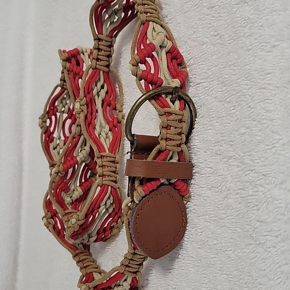 Vintage Boho 70's Macrame Belts. One With Beads And Tie Close, One Has A Buckle - Picture 13 of 16